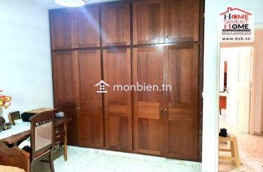 Etage de Villa Konfita à Vendre à La Marsa