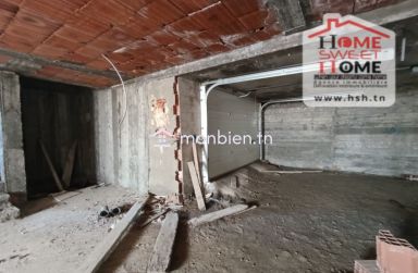 Immeuble Annes à Vendre à Ain Zaghouan Nord
