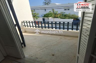 Etage de Villa Kayal à Louer à Cité des Pins, La Marsa