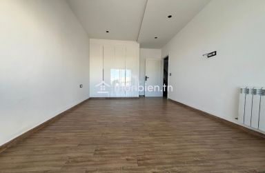 Un triplex avec piscine à Hammamet Nord à vendre 51355351