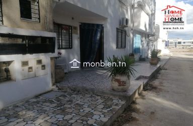 Villa Sigrid  à Vendre à Cité EL Khadhra