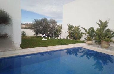 Villa meublée avec jardin et piscine à vendre à Hammamet Sud 51355351