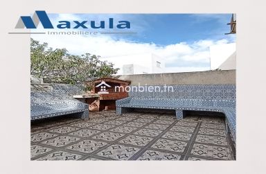 À LOUER SUPERBE TRIPLEX S+4 À LA NOUVELLE MEDINA