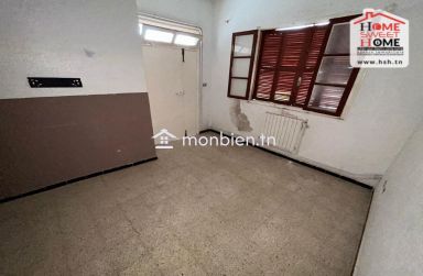 Immeuble Naouar à Vendre à EL Manzah 8