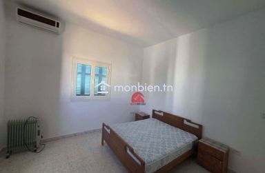 MAISON AVEC TERRAIN À VENDRE À HOUMT SOUK DJERBA ZA