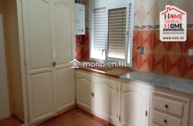 Etage de Villa Harmonia à Louer à Ariana