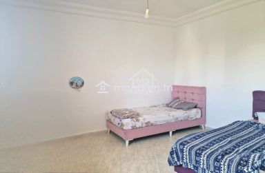 Duplex S+3 à Hammamet centre à vendre 51355351