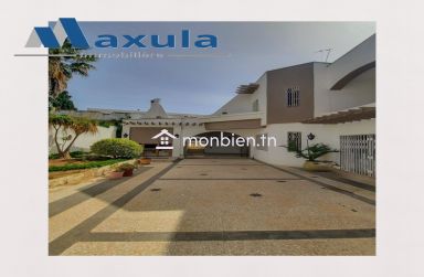 À VENDRE EXCEPTIONNELLE VILLA SUR LES HAUTEUR DE RADES MONGIL