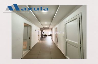 À VENDRE MAISON R+1 AVEC REZ COMMERCIAL DANS LE CENTRE DE BEN AROUS