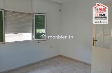 Etage de Villa Harmonia à Louer à Ariana
