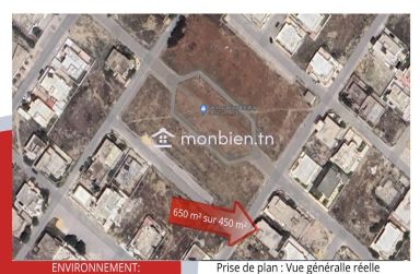 Projet inachevé 650 m2 sur un terrain de 450 m2