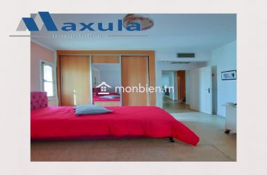À VENDRE EXCEPTIONNELLE VILLA SUR LES HAUTEUR DE RADES MONGIL