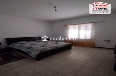 Etage de Villa Yoldez Meuble à Louer à Bizerte Corniche