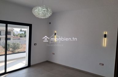 Villa toute neuve avec piscine à Hammamet Sud à vendre 51355351