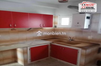 Villa Rined à Vendre à Omrane Sup
