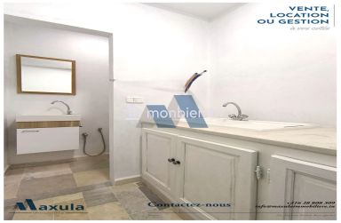 À LOUER BUREAU A+0 AU COEUR DE RADES AVENUE HABIB BOURGUIBA