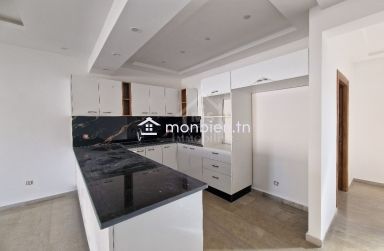 Une villa toute neuve avec piscine à vendre à Hammamet Sud 51355351