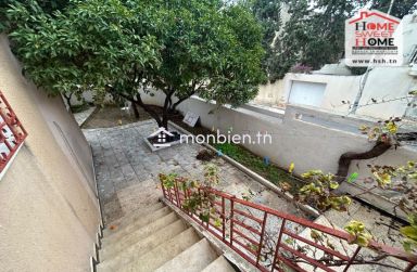 Immeuble Naouar à Vendre à EL Manzah 8