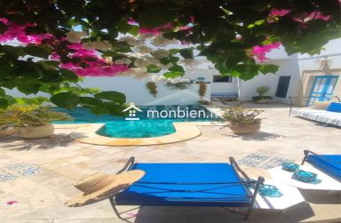 Maison arabesque avec piscine à Nabeul à vendre 51355351