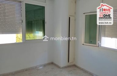 Etage de Villa Harmonia à Louer à Ariana