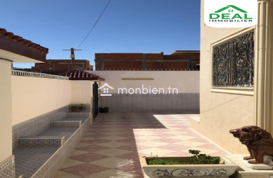 Villa de 400 m² à M'saken