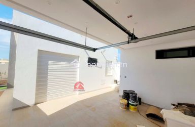 PETITE MAISON PLAIN PIED À DJERBA MIDOUN ZU