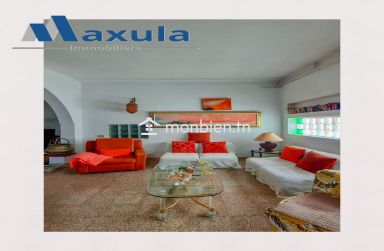 À VENDRE VILLA R+1 DANS QUARTIER BELLEVUE À EL OUARDIA