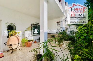 Villa Enarya à Vendre à L'Aouina