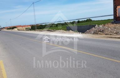 A vendre à Korba, un terrain pieds dans l'eau avec 2 garages 51355351