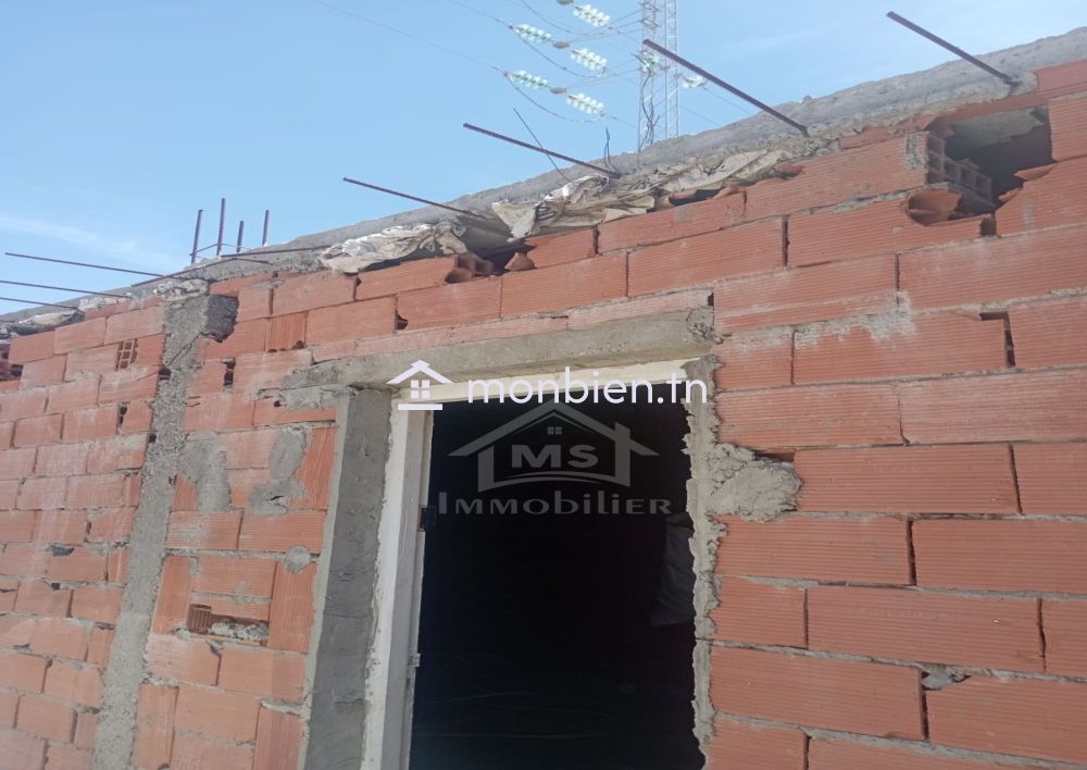 Terrain avec studio à Hammamet Sud à vendre à 85 MD 51355351