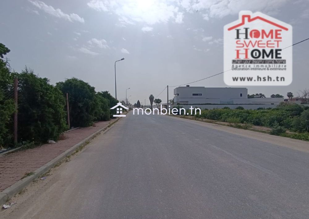 Terrain Promoteur Avenir à Vendre à La Soukra