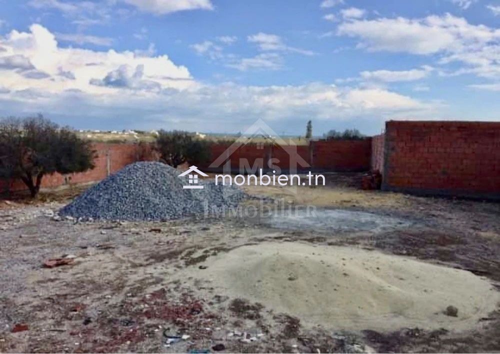 Terrain clôturé de 910 m² avec vue de mer à Hammamet Sud à vendre 51355351