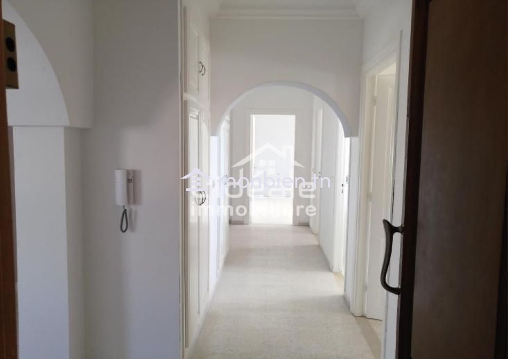 Installez votre bureau dans un emplacement idéal à Hammamet