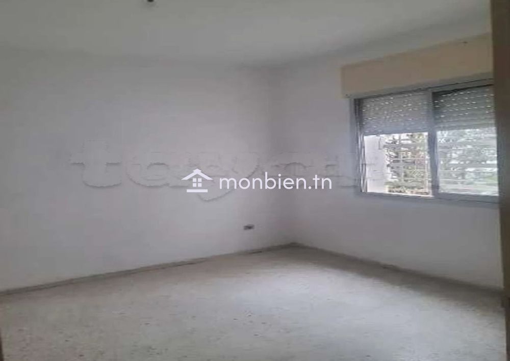 Appartement S+3 à El Manar 1