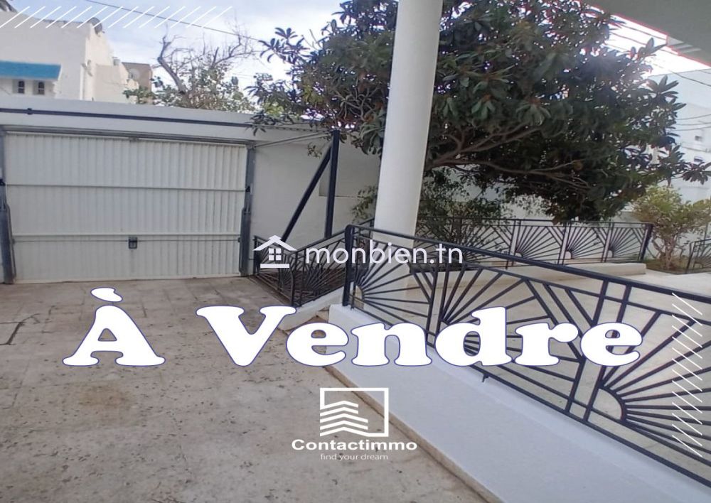 À Vendre  Exceptionnelle RDC de Villa à Ariana ville