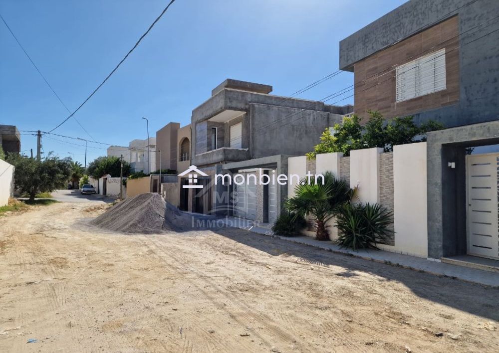 Terrain clôtué de 520 m² à Mrezga à vendre 51355351