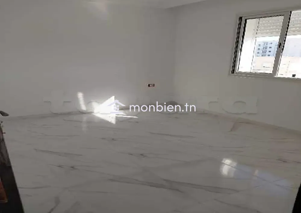Deux appartements S+2 neufs à Cité Enkhilette