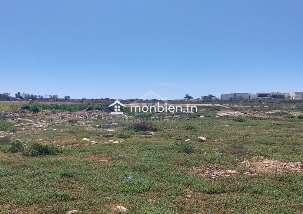 Un lot de terrain de 304 m² à vendre à Korba 51355351