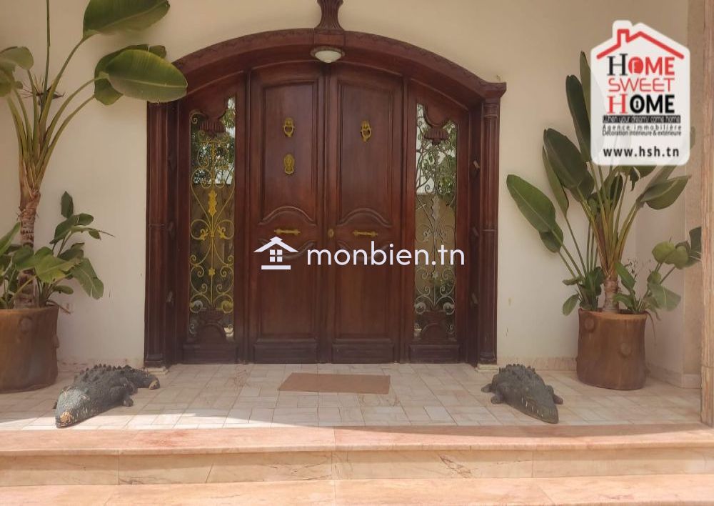 Villa Azordi à Louer à Gammarth