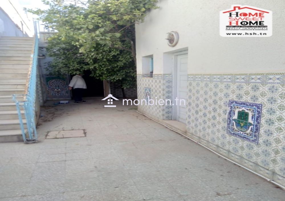 Villa Nayrouz à Vendre à Bardo