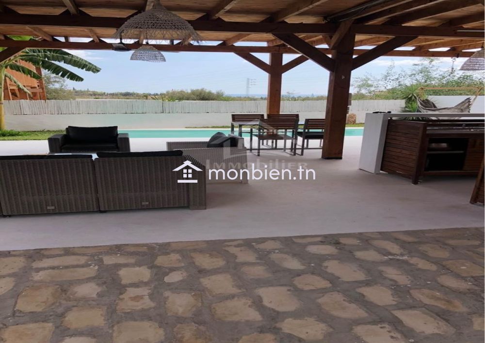 Villa S+4 avec piscine à Hammamet à vendre 51355351