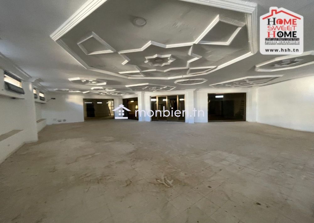 Local Zimbra à Louer à Tunis