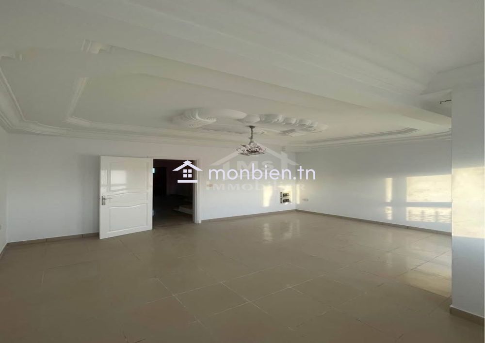Duplex avec garage à vendre à Korba 51355351