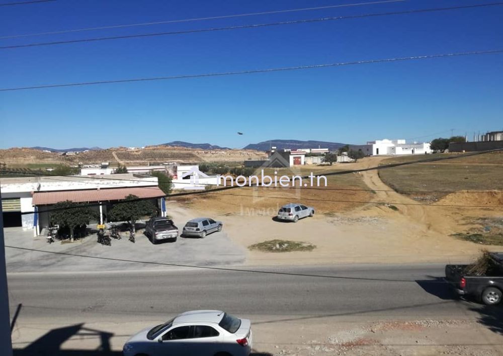 Maison S+3 avec local commercial à vendre à Hammamet Sud 51355351