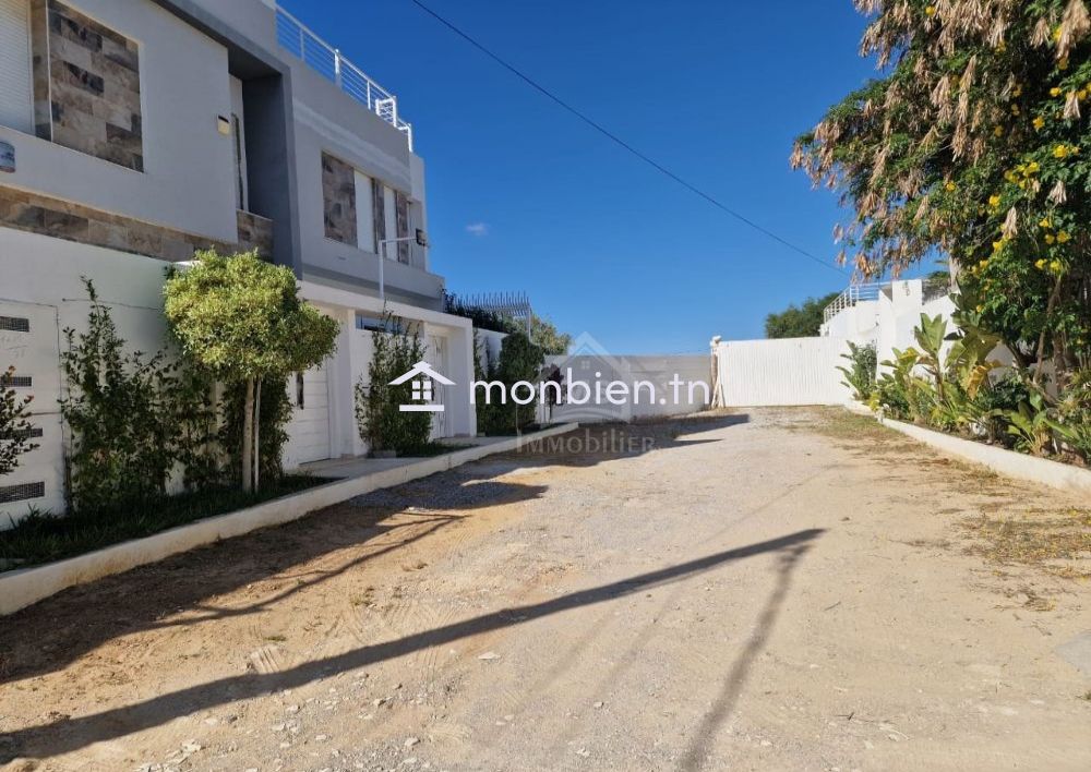 Terrain clôtué de 520 m² à Mrezga à vendre 51355351