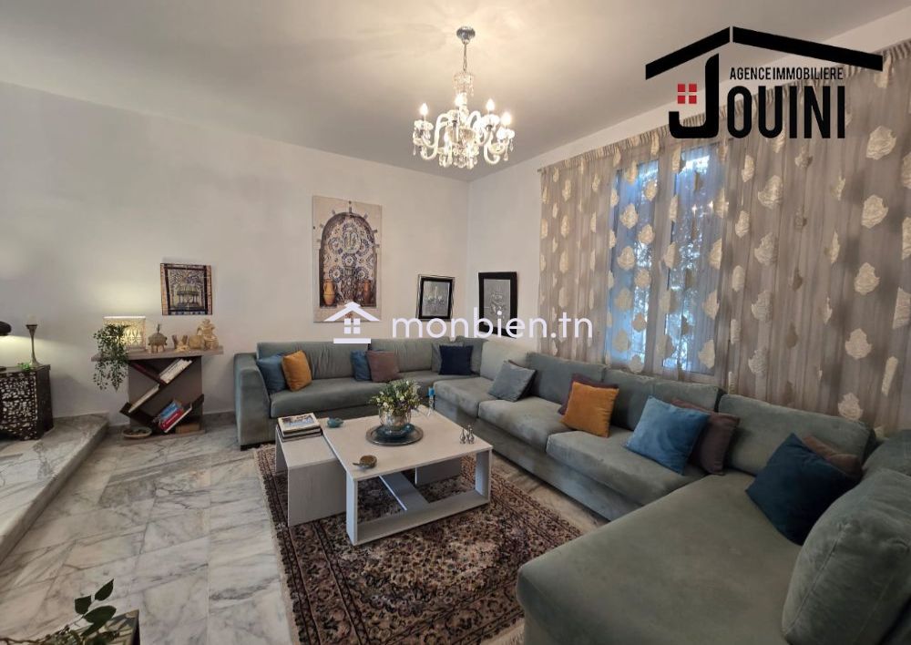 Villa d’Exception avec Jardin et Piscine