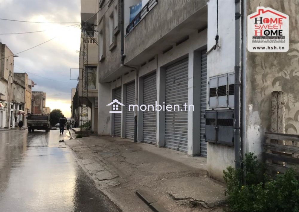 Local Devan à Louer à Omrane Sup