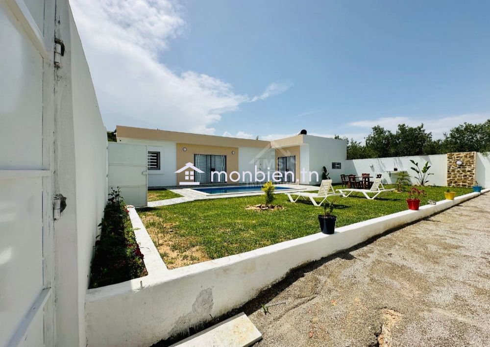 Charmante villa avec piscine à vendre à Hammamet Sud51355351