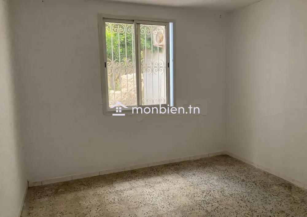 une maison à louer au Bardo