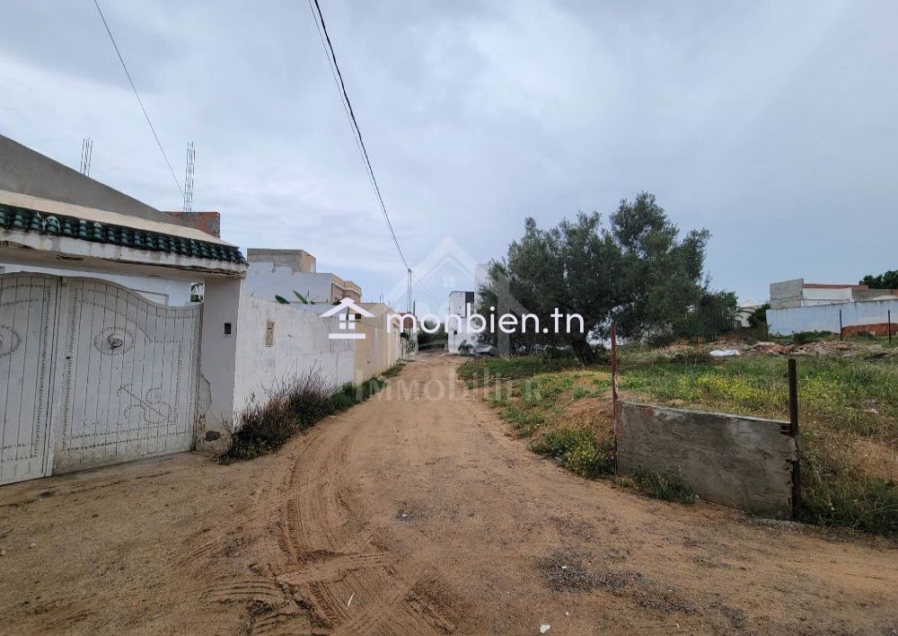 Lot de terrain de 240 m² à Hammamet à vendre à 110 MD 51355351